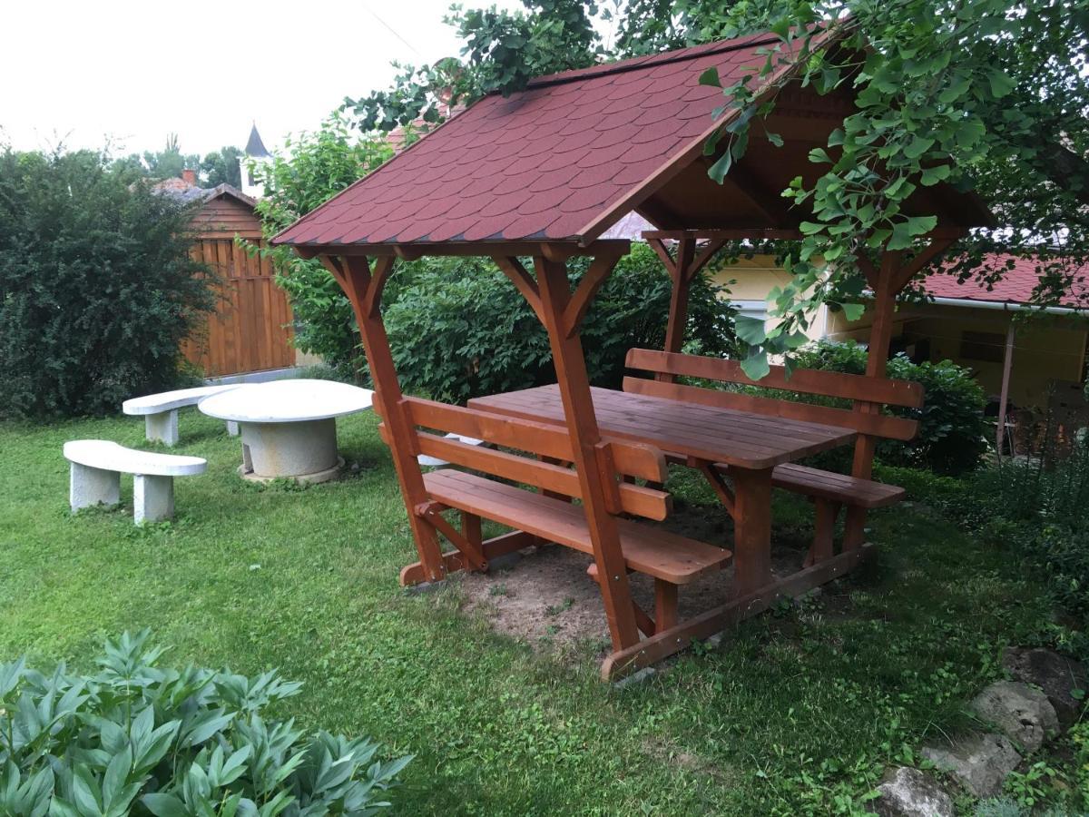 Bogoly Apartman Tokaj Exterior foto